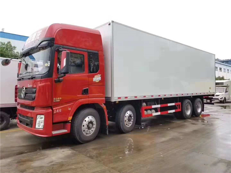(9.6米)陕汽德龙前四后八冷藏车